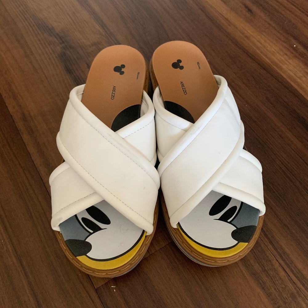 Arezzo White Mickey Platform Sandals